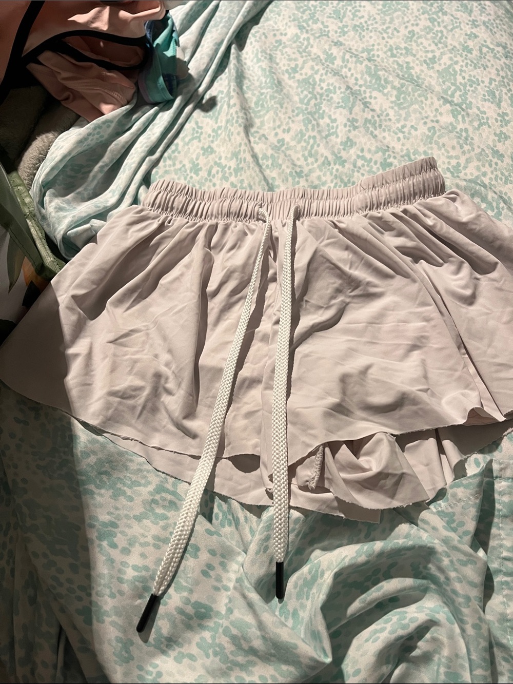 Women's Drawstring Active Skort in Light Beige
